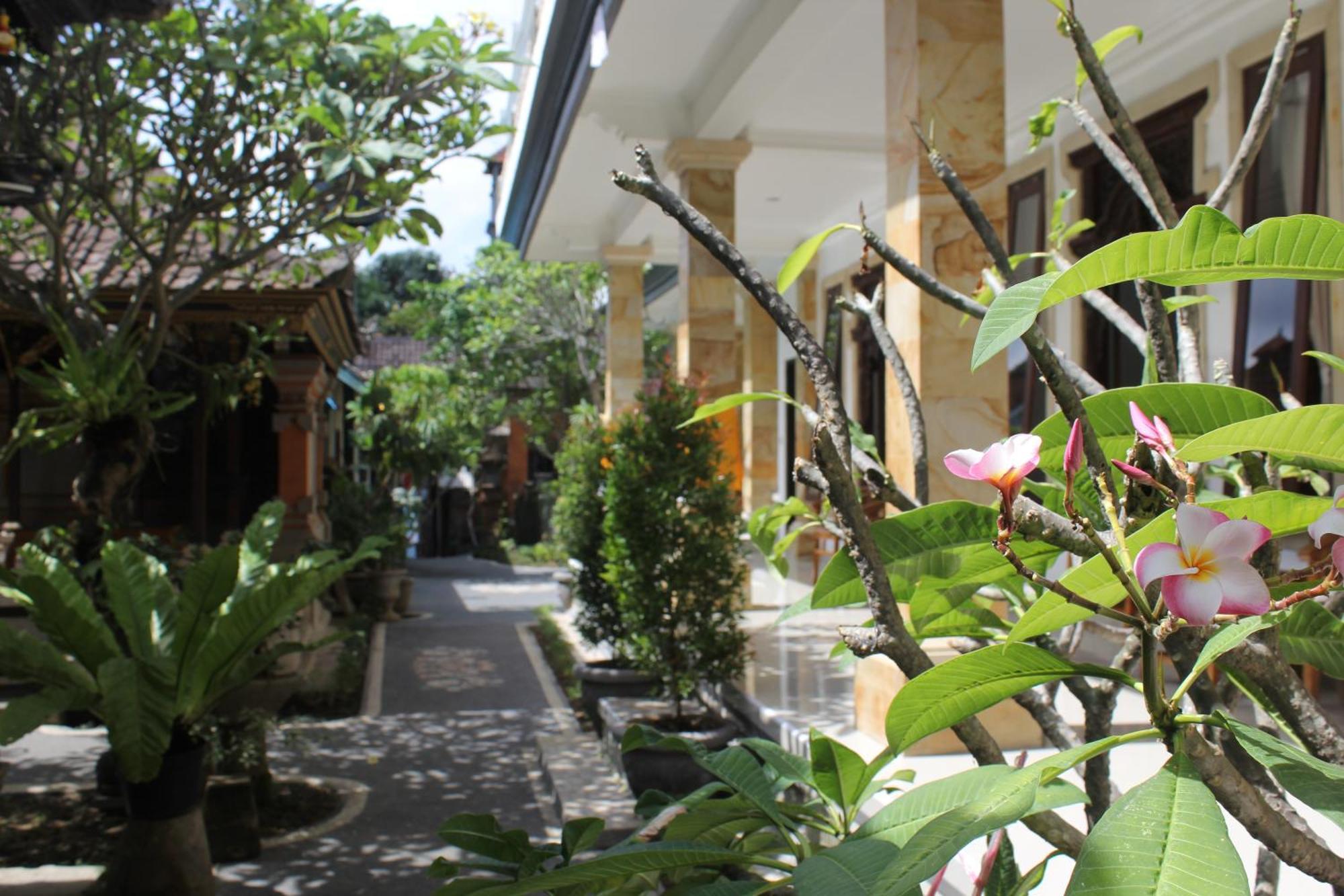 Umah Dauh Homestay Убуд Экстерьер фото